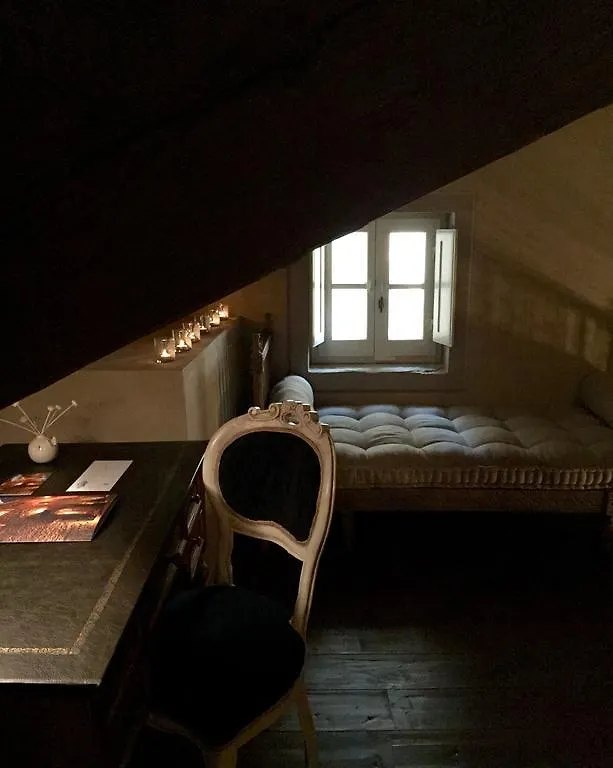 Le Bifore Bed & Breakfast Cortona Italy