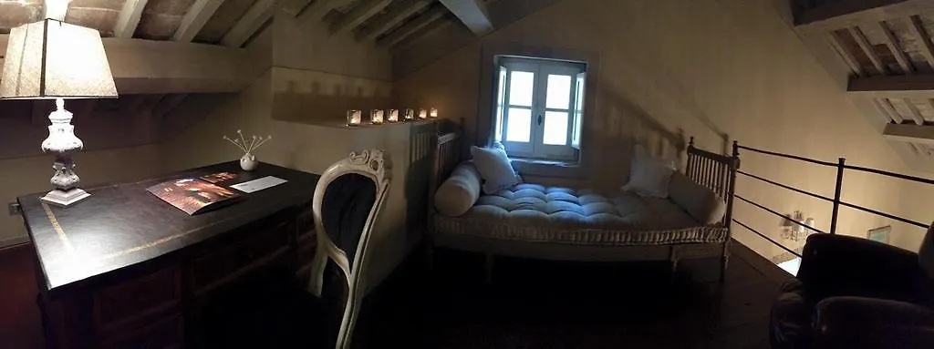 Le Bifore Bed & Breakfast Cortona