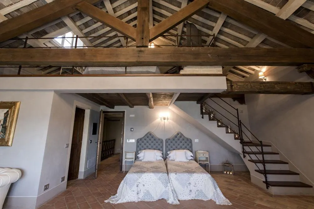 Le Bifore Bed & Breakfast Cortona 2*,  Italy