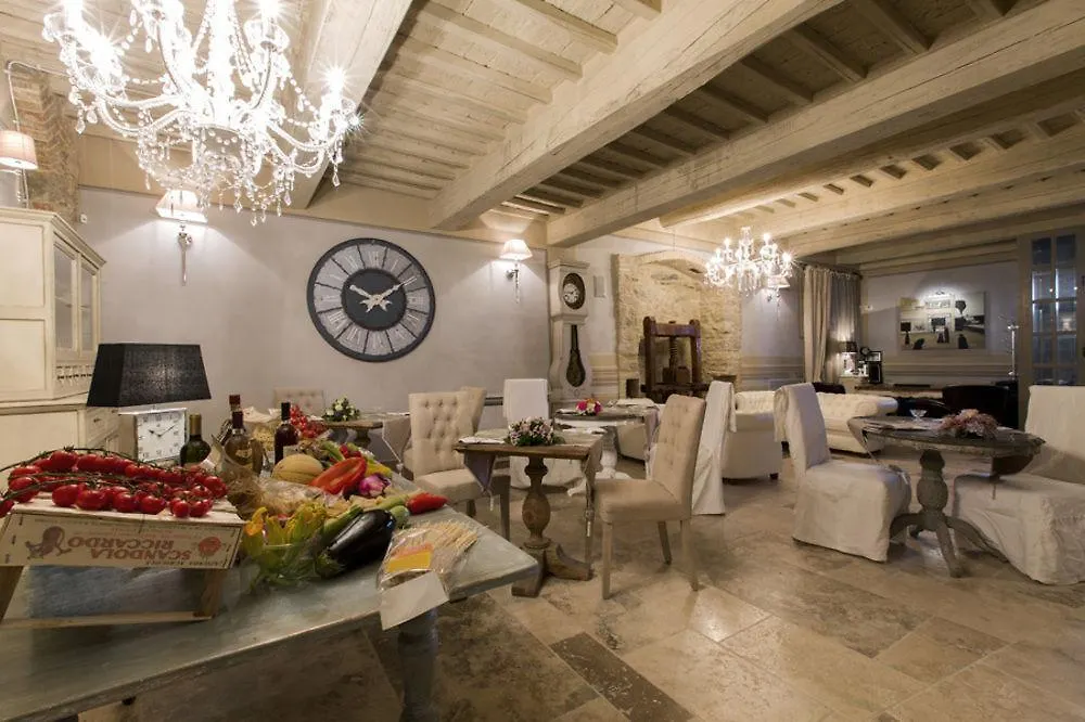 Le Bifore Bed & Breakfast Cortona
