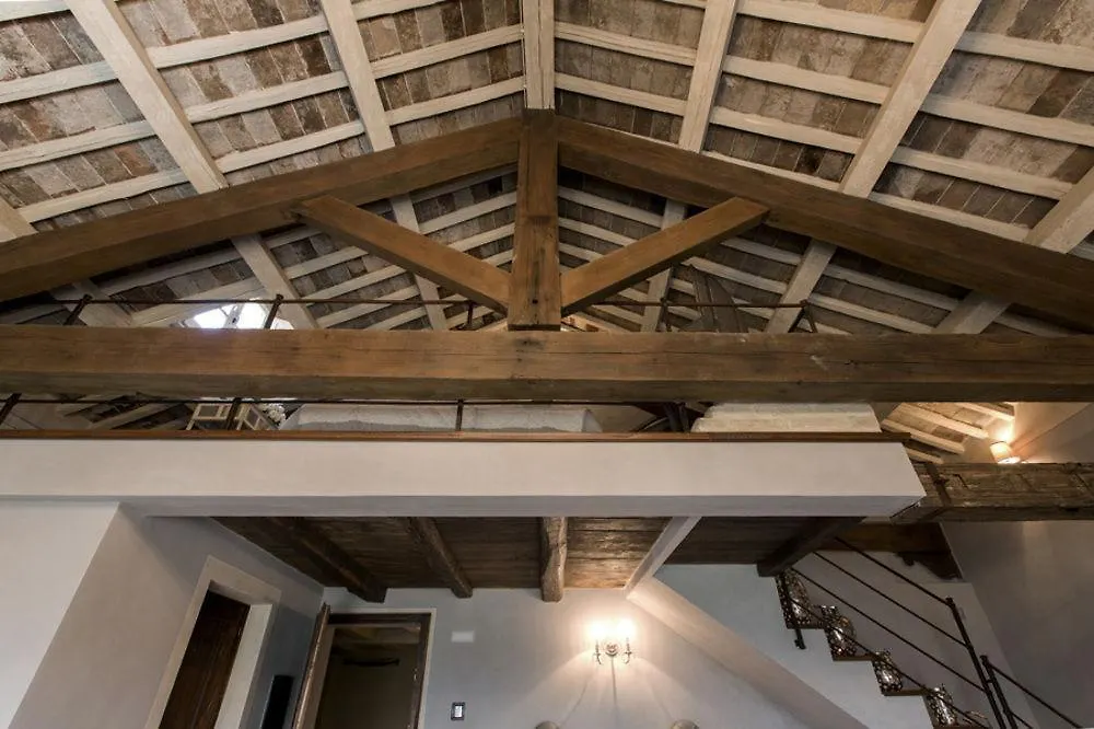 Le Bifore Bed & Breakfast Cortona